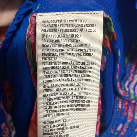 Abercrombie & Fitch floral sheer top - Picture 4 of 4